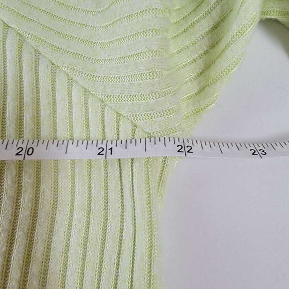 Sonoma Chartreuse Lightweight Cowlneck Sweater Size XL EUC - Picture 5 of 9